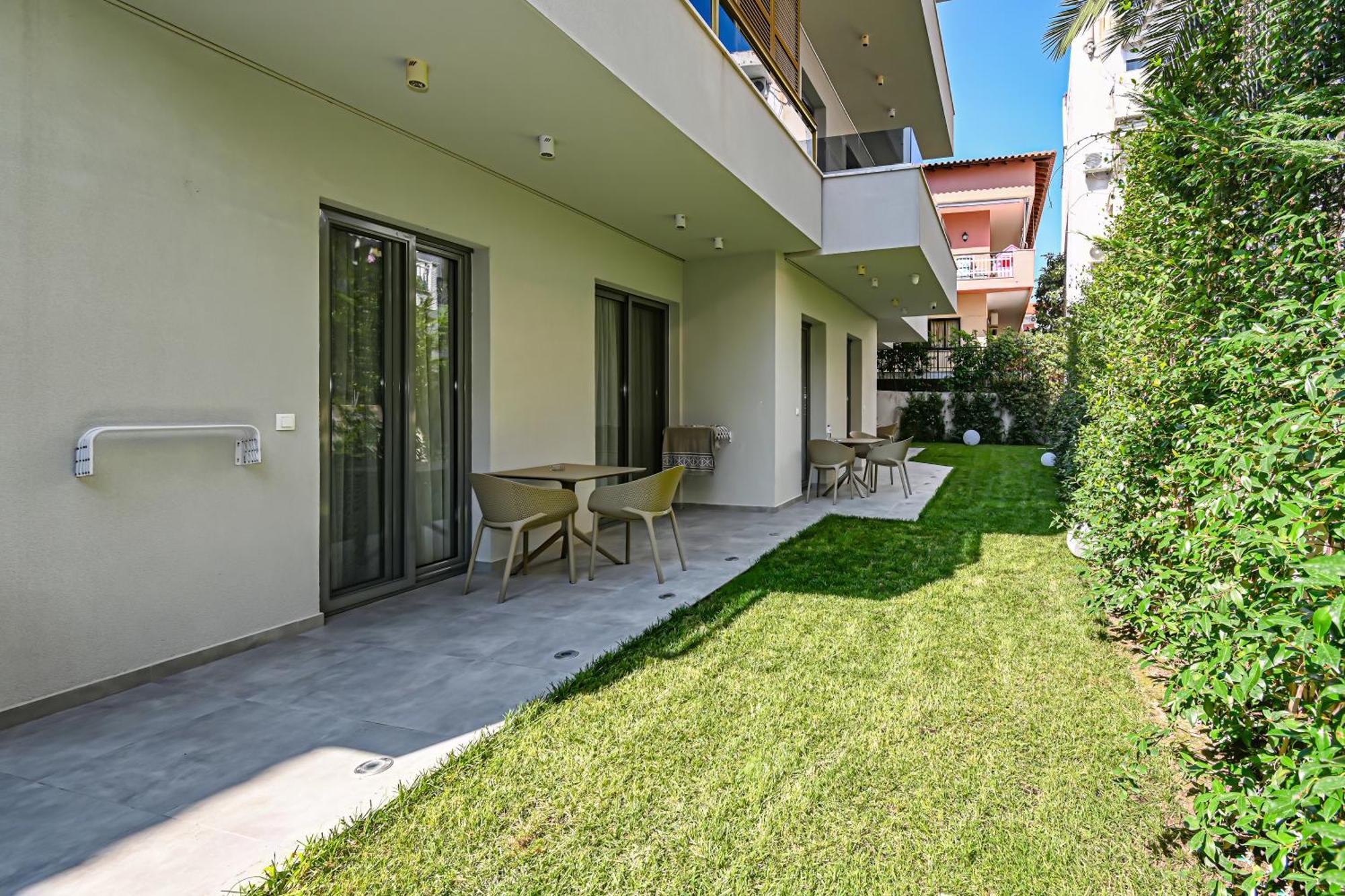 Evitel Luxury Living Aparthotel Hanioti Exterior foto