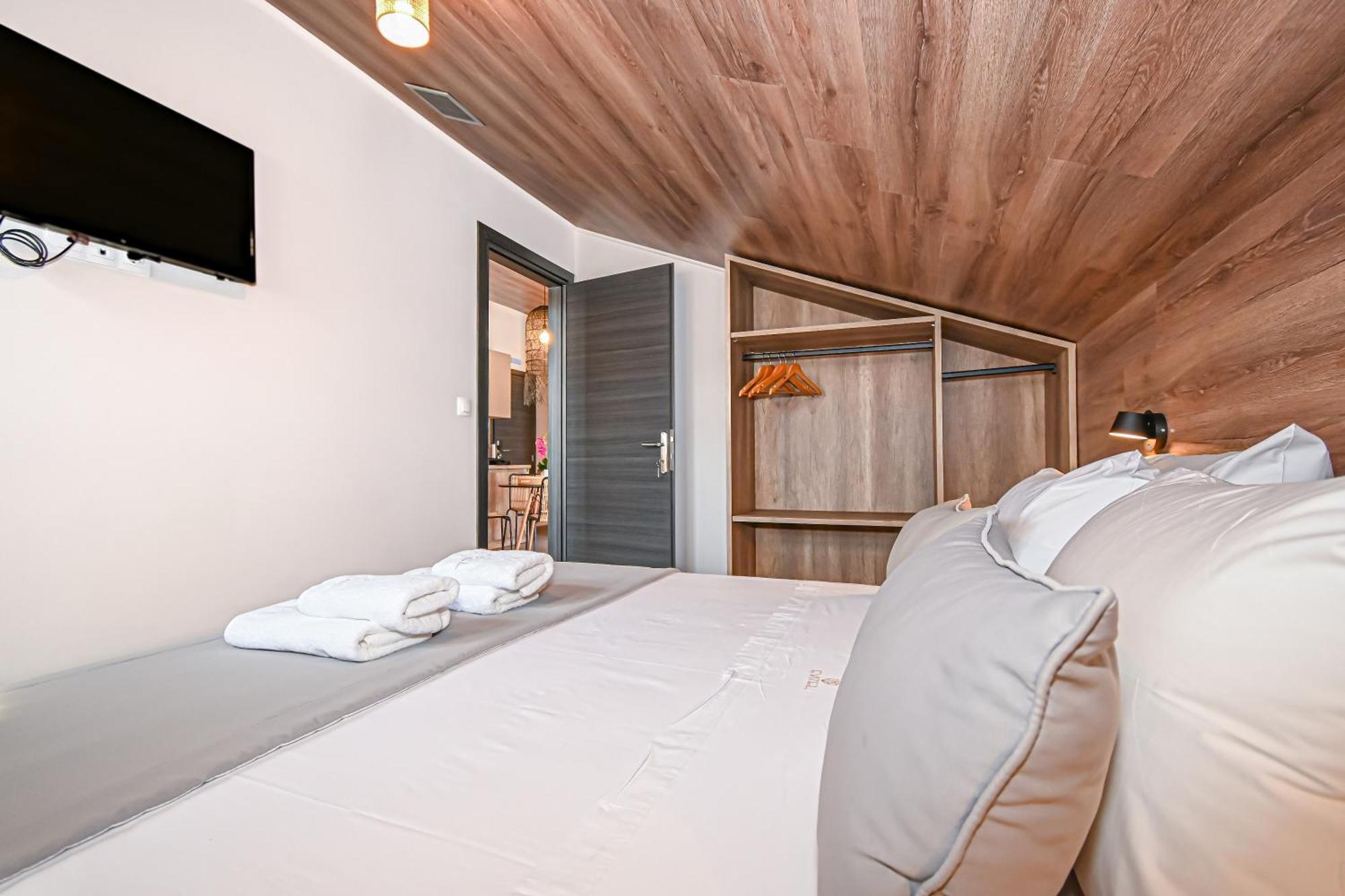 Evitel Luxury Living Aparthotel Hanioti Exterior foto
